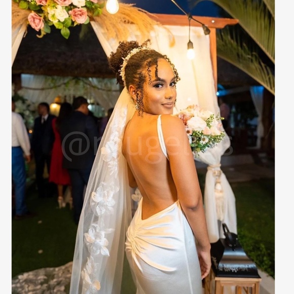 White Deep V Neck Backless Ruched Long Wedding Slip Sheath Dress - Picture 15 of 17